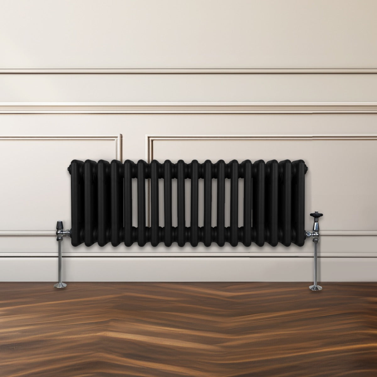 Radiateur Traditionnel à Triple Colonne – 300 x 832 mm – Noir