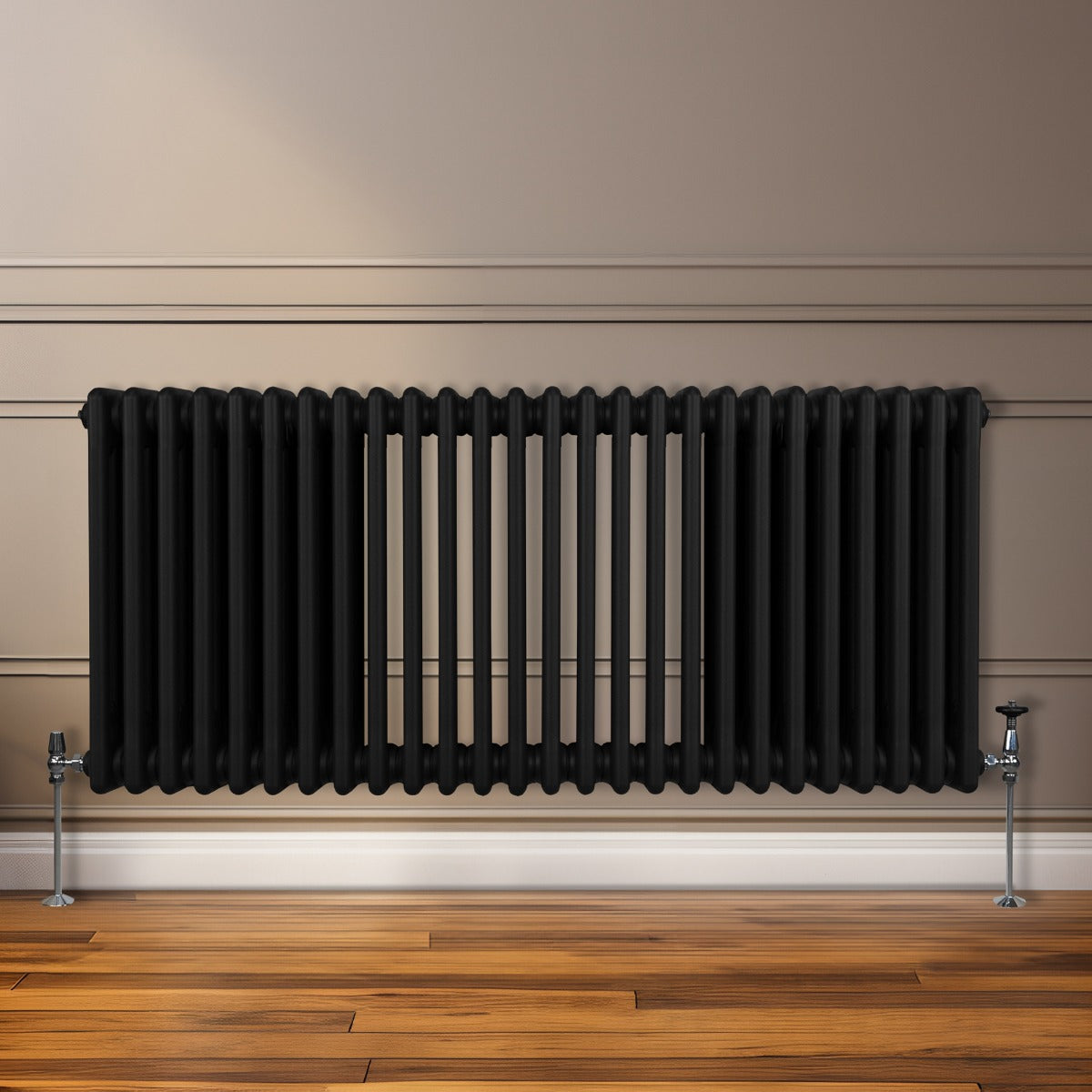 Radiateur Traditionnel à Triple Colonne – 600 x 1192 mm – Noir