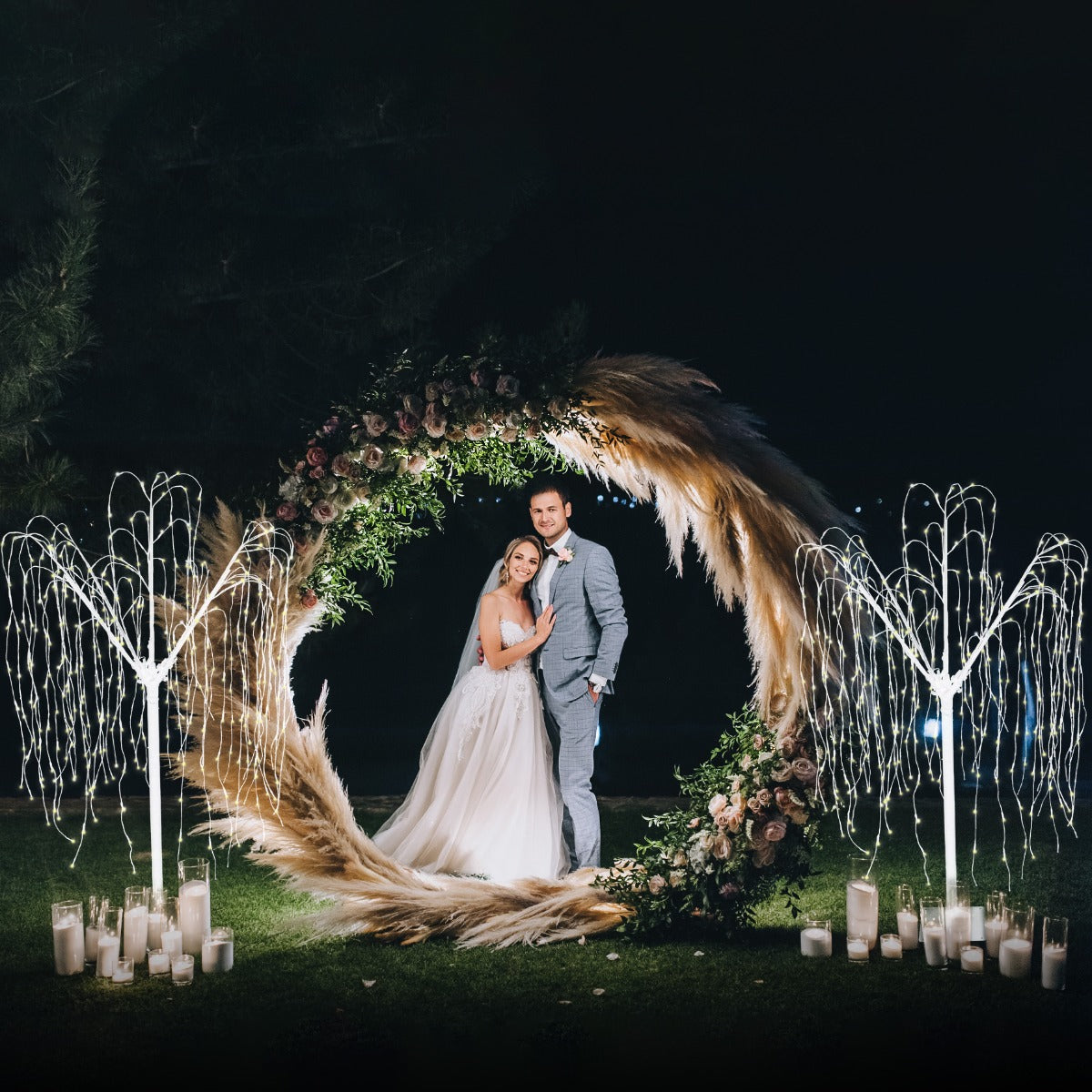 Décoration de Mariage - Combo Arche Circulaire Argentée  & 2 Saules Pleureur Lumineux 240 cm Blanc Chaud